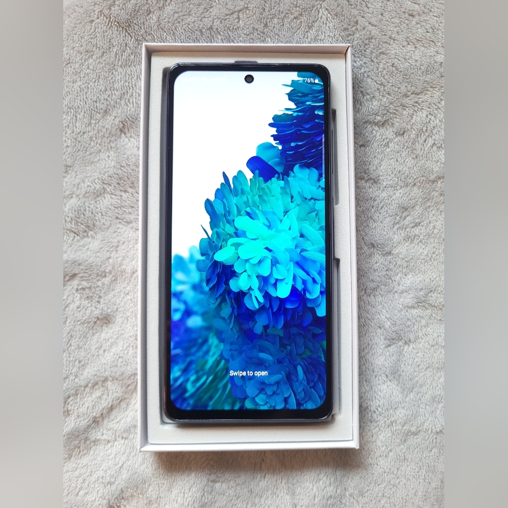 Refurbished Samsung galaxy s20 fe